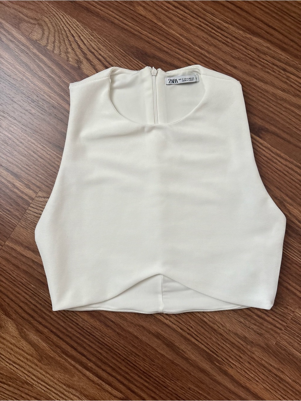 ZARA Cream Cropped Sleeveless Tank